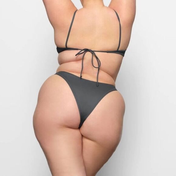 NWT SKIMS Recycled Swim Tanga Cheeky Thong Bikini Bottom In Gunmetal Gray Bikini - Picture 3 of 7